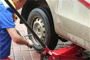 麒麟区附近拖车24小时服务热线电话